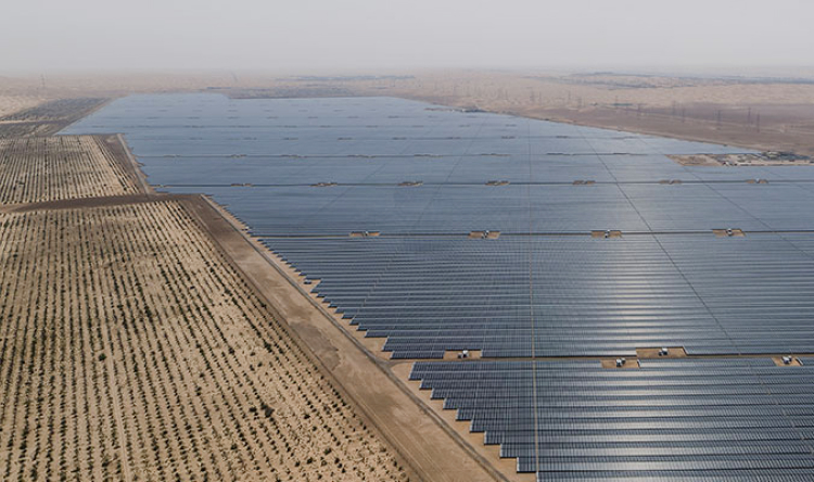 Utility-Scale Solar EPC Project - 1,177 MWp Noor Abu Dhabi Solar Power Plant, UAE